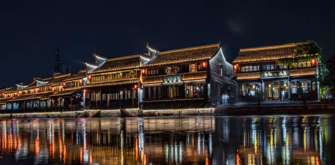 发展特色文化旅游 打造“冰雪文化之都”